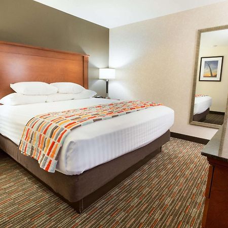 Drury Inn & Suites St. Louis Creve Coeur Zewnętrze zdjęcie